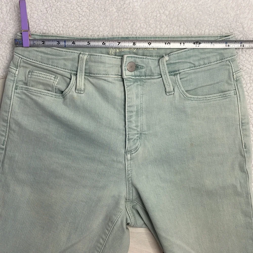 🔥 SALE UNIVERSAL THREAD White Washed High Rise Jeans | Size 4/27